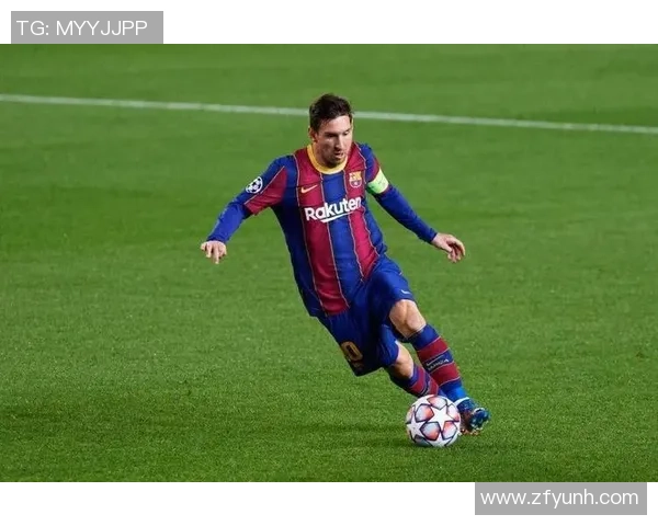 射门技巧卓越的足球明星们展现绝佳进攻能力与精彩瞬间